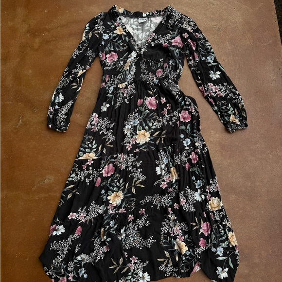 Hurley Floral Black Midi Dress​ - Picture 3 of 7